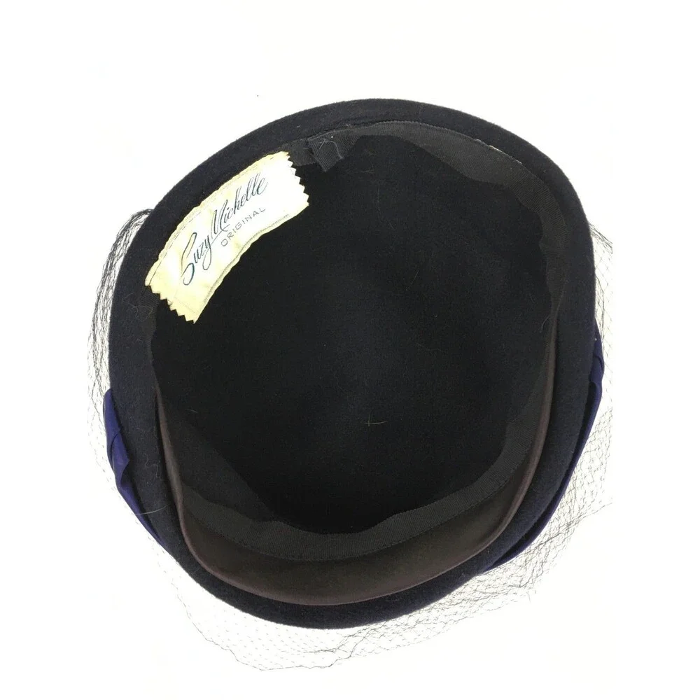 Vtg Pillbox Hat Veil Suzy Michelle Women’s Navy Wool Purple Trim EXCELLENT 21.5